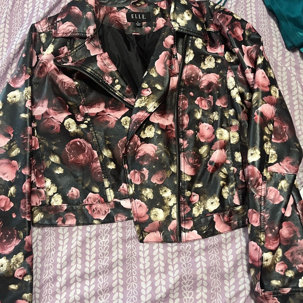 ELLE leather jacket size 12